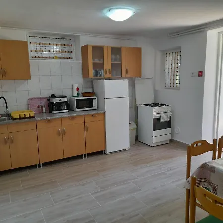 Atlantisz Vendeghaz Ferienhaus