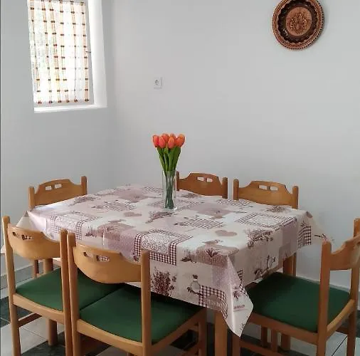 Atlantisz Vendeghaz Badacsony